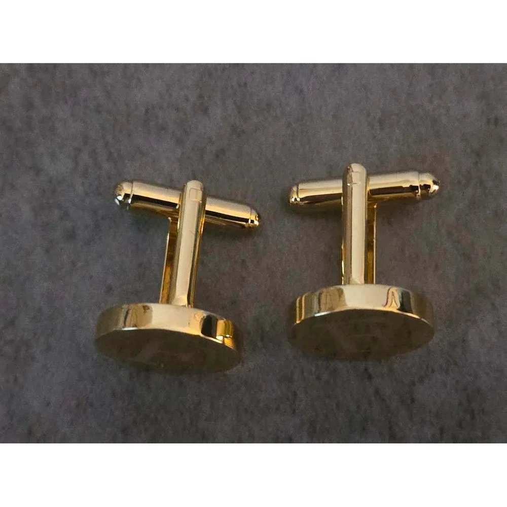 Lolias gold tone